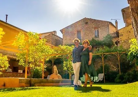 Les Arcades Le Lion D'or 3* Buis-les-Baronnies