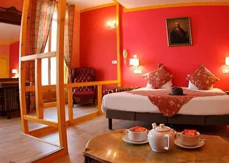 Hotel Les Arcades Le Lion D'or 3*